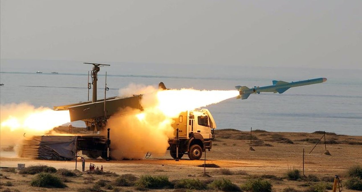 iran-yeni-uzun-menzilli-balistik-fuzesini-tanitti-XAZD1hWj.jpg