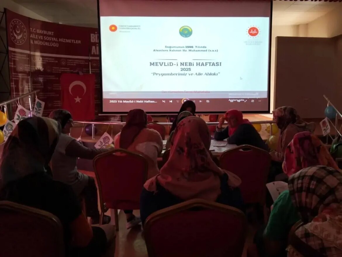 bayburtta-mevlid-i-nebi-programi-duzenlendi-g3FjB9Rl.jpg